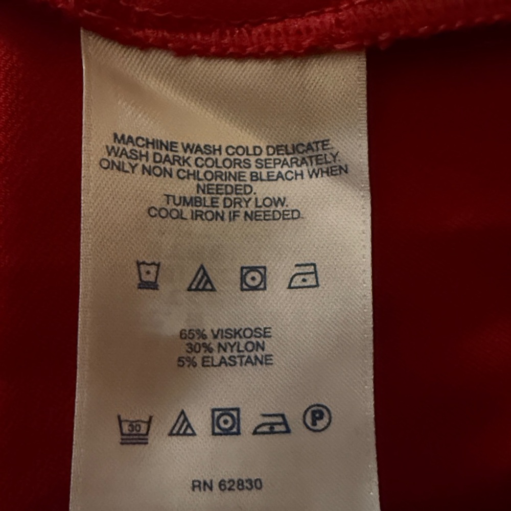 Lands End red knit pullover dress. Knee length. Size large/14/16. Gently used. - Picture 4 of 4